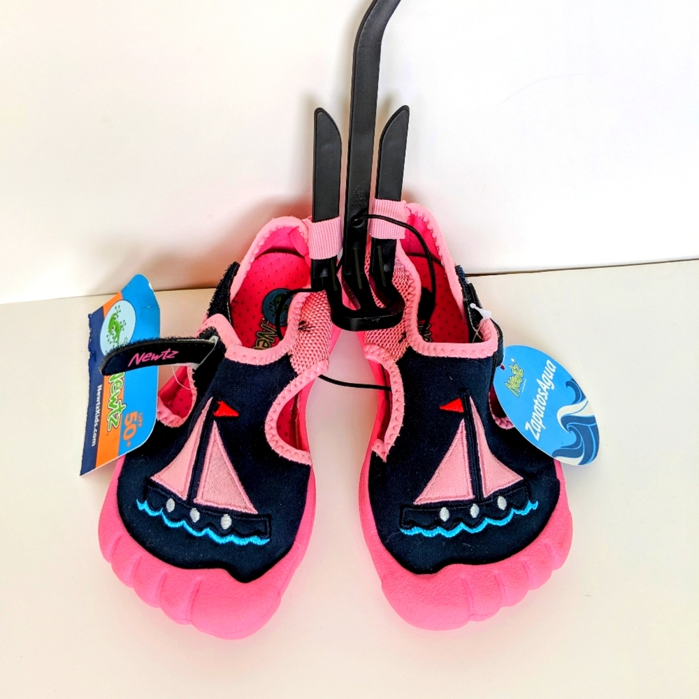 Toddler girl water shoes